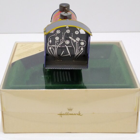 Hallmark Tin Locomotive 1984 Keepsake Ornament QX440-4 #3 In Series - Picture 5 of 8